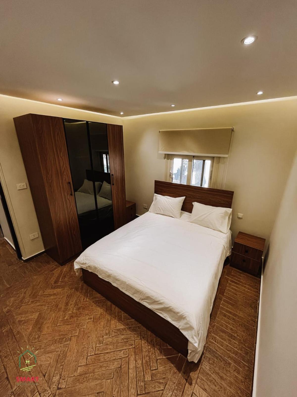 Egm-cs-92 A2 Bedroom In Nasr *